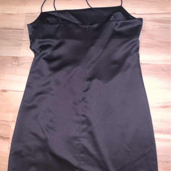 BLACK SATIN SPAGHETTI STRAP MINI DRESS - Picture 4 of 4
